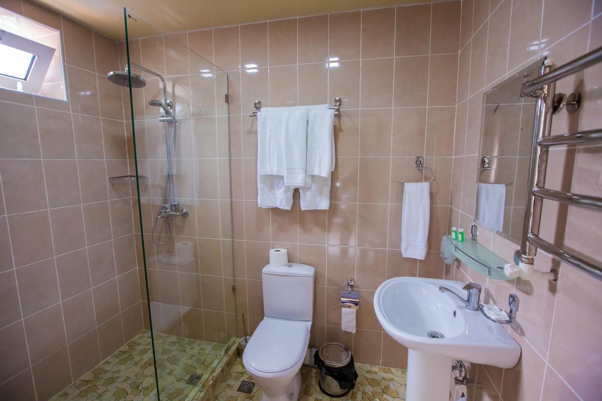 Art House Hotel Tashkent Esterno foto
